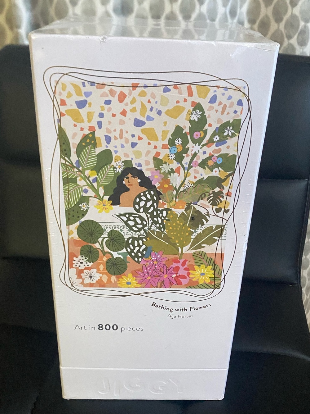 JIGGY - Jigsaw Puzzle for Adults - 800 Piece Bathing with Flowers NWT